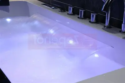 Wanna z hydromasażem EB-002 prostokątna PRAWA 170cmx90cmx68cm z podgrzewaczem+pilot