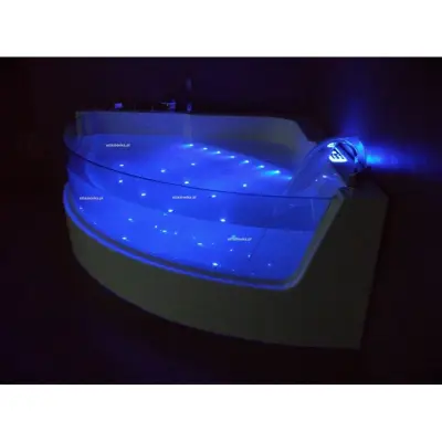 Wanna z hydromasażem C-3131 LED ZEWNĘTRZNY narożna 150cmx150cmx59cm chromoterapia