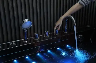 Czarna Wanna z hydromasażem EB-D710 prostokątna 170cmx80cmx60cm z podgrzewaczem+pilot