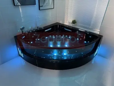 Wanna z hydromasażem CN-3131 LED ZEWNĘTRZNY narożna 150cmx150cmx59cm z podgrzewaczem