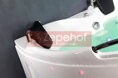 Wanna z hydromasażem C-031 narożna 150cmx150cmx68cm 2-osobowa chromoterapia