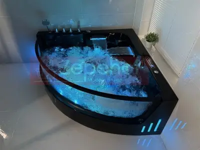 Wanna z hydromasażem CN-3131 LED ZEWNĘTRZNY narożna 150cmx150cmx59cm z podgrzewaczem