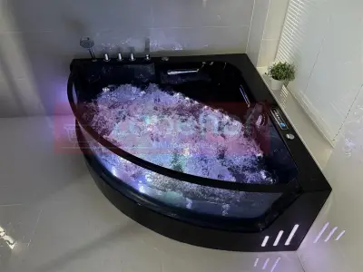 Wanna z hydromasażem CN-3131 LED ZEWNĘTRZNY narożna 150cmx150cmx59cm z podgrzewaczem