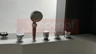 Wanna z hydromasażem C-487 narożna 150cmx150cmx58cm chromoterapia podgrzewacz