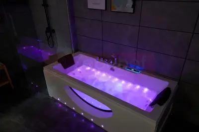 Wanna z hydromasażem LS-5010 prostokątna 180cmx80cmx57cm chromoterapia z podgrzewaczem