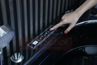 Wirujące dysze czarna Wanna z hydromasażem EG-015 narożna 150cmx150cmx65cm spadające SOPLE LEDowe HIT!