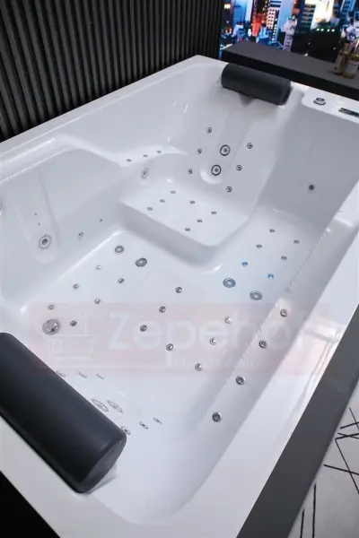 Wanna z hydromasażem K-700 dla 2-óch osób prostokątna 180cmx120cmx65cm DYSZE LEDOWE, PILOT