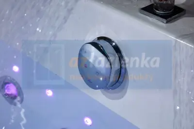 Wanna z hydromasażem LS-4470 170cmx80cmx58cm chromoterapia podgrzewacz