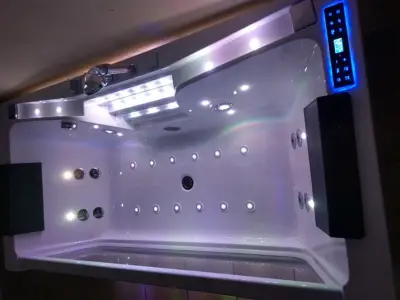 Wanna z hydromasażem C-477-160 prostokątna 160cmx85cmx58cm WODOSPAD+STRUMYK LED chromoterapia z podgrzewaczem
