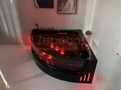 Wanna z hydromasażem CN-3131 LED ZEWNĘTRZNY narożna 150cmx150cmx59cm z podgrzewaczem