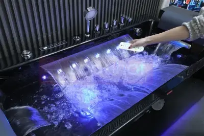 Czarna wanna z hydromasażem EBS-185 prostokątna 170cmx85cmx58cm DYSZE OBROTOWE, MASAŻ KARKU, WODOSPADY, PILOT