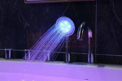 Wanna z hydromasażem EB-002 prostokątna PRAWA 170cmx90cmx68cm z podgrzewaczem+pilot
