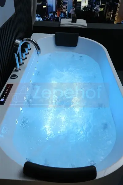 Wanna z hydromasażem EB-802 prostokątna 170cmx80cmx61cm DYSZE OBROTOWE, WODOSPADY, PILOT