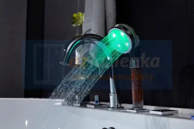 Wanna z hydromasażem LS-4450 150cmx75cmx58cm chromoterapia podgrzewacz